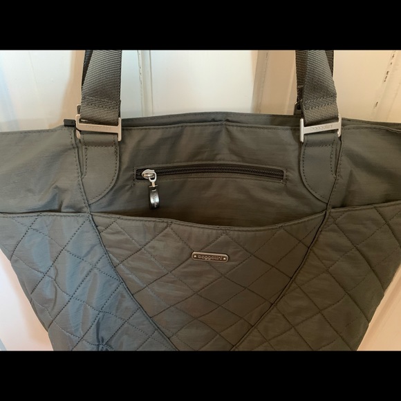 bolsagallini quilted avenue tote